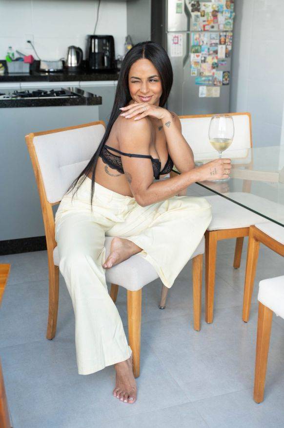 Foto de:  POLI BELLEZA